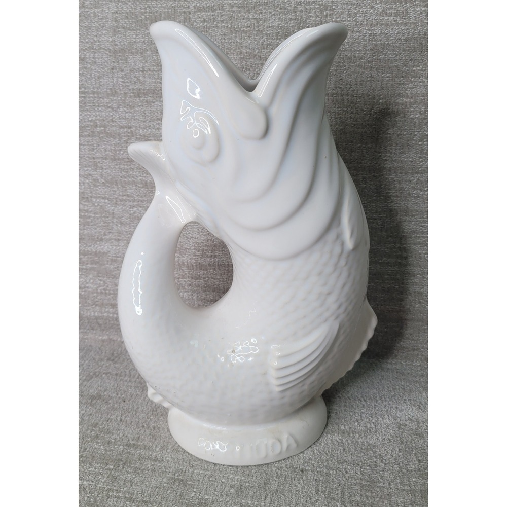 Dartmouth Pottery Bermuda White Gluggle Jug Fish Gurgling Pitcher 9 1/2" Vase - Picture 4 of 8